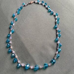 Elegant beaded necklace